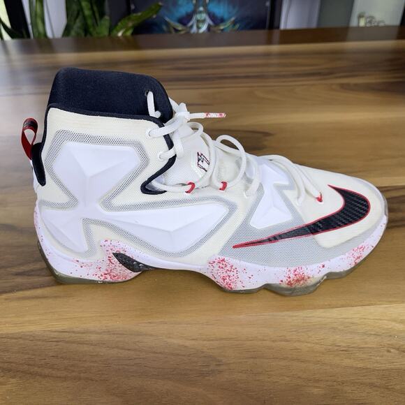 Nike LeBron 13 Friday the 13th 2015 Size 13 Sneakers Blood Jason Vorhees Horror - Picture 7 of 11